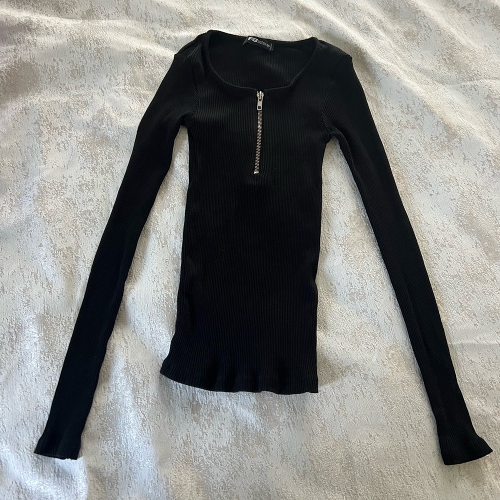 Black Long Sleeve Top